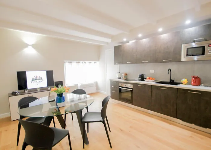Montebello Central Apartment